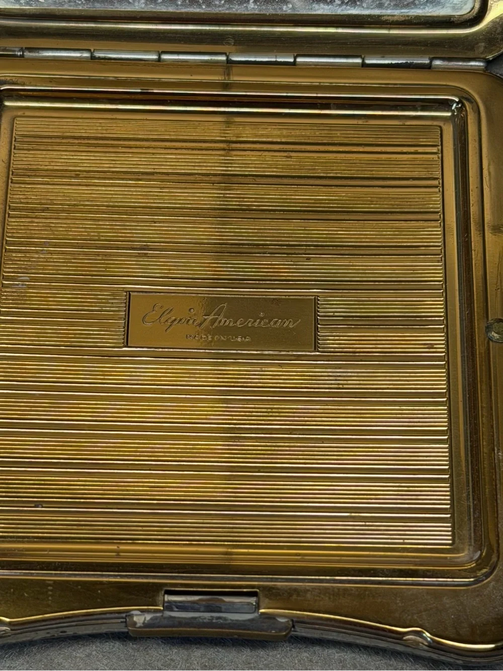 Vintage Elgin American Gold Tone Swan Compact Case